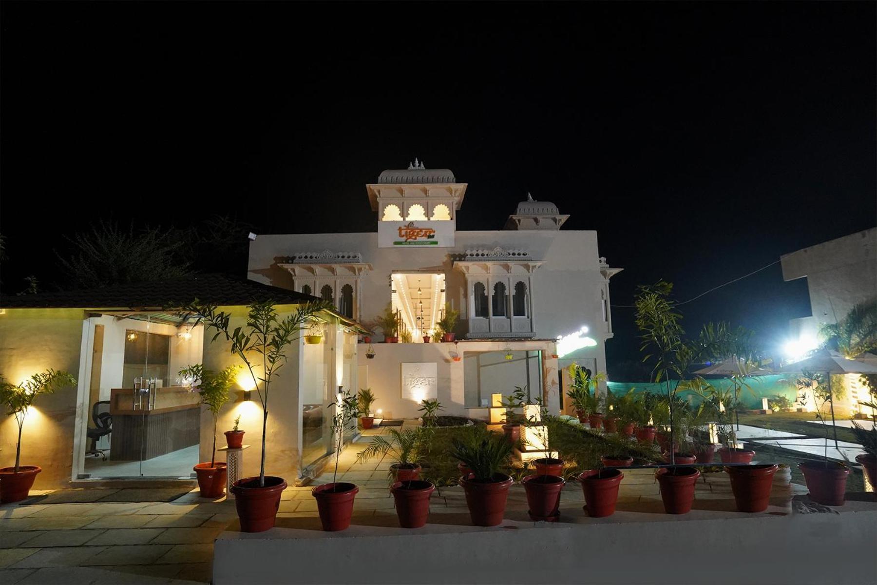 Tiger'S Trail Hotel & Food Court Kumbhalgarh Exterior photo